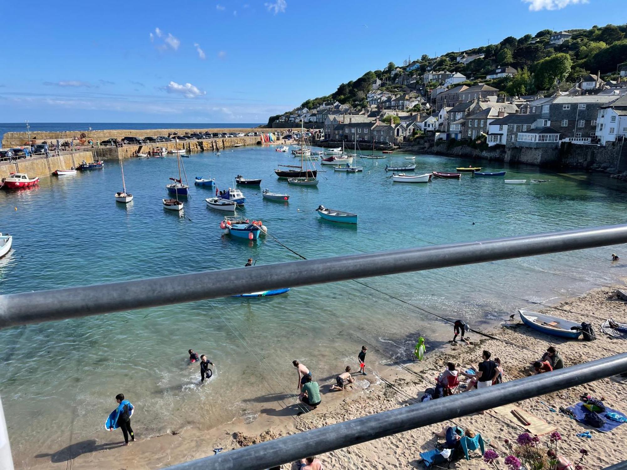 1-Bed Luxury Seafront Cabin In Heart Of Newlyn, Mousehole Ngoại thất bức ảnh