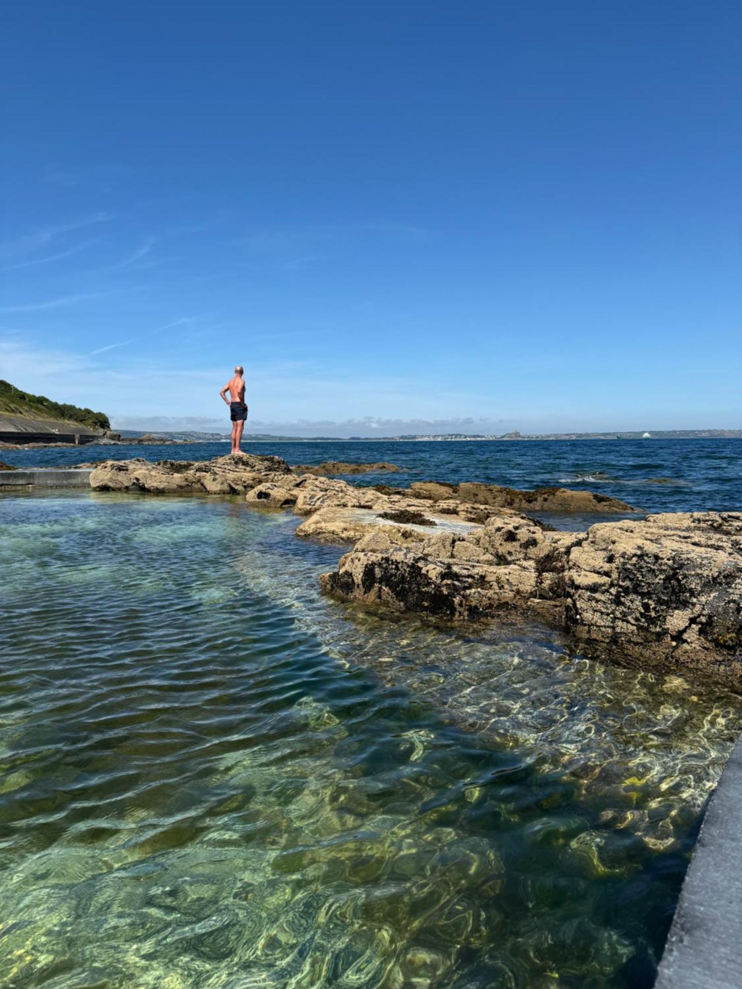 1-Bed Luxury Seafront Cabin In Heart Of Newlyn, Mousehole Ngoại thất bức ảnh